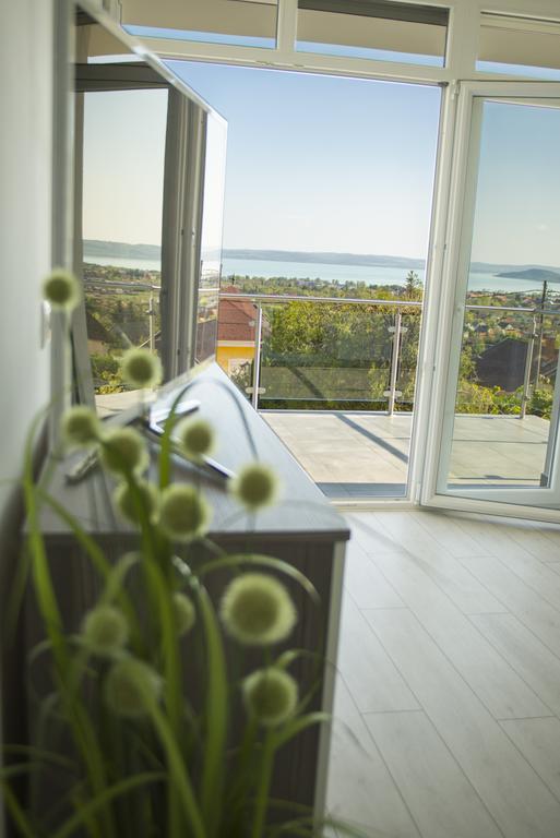 Lakeview Apartments Balatonfuered エクステリア 写真